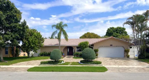 $895,000 | 6992 Calle Del Paz West, Boca Raton, FL 33433