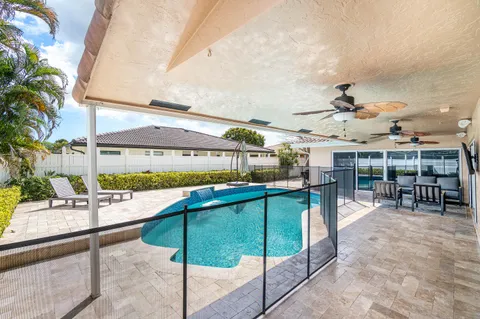 $895,000 | 6992 Calle Del Paz West, Boca Raton, FL 33433