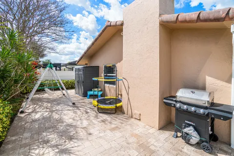 $895,000 | 6992 Calle Del Paz West, Boca Raton, FL 33433