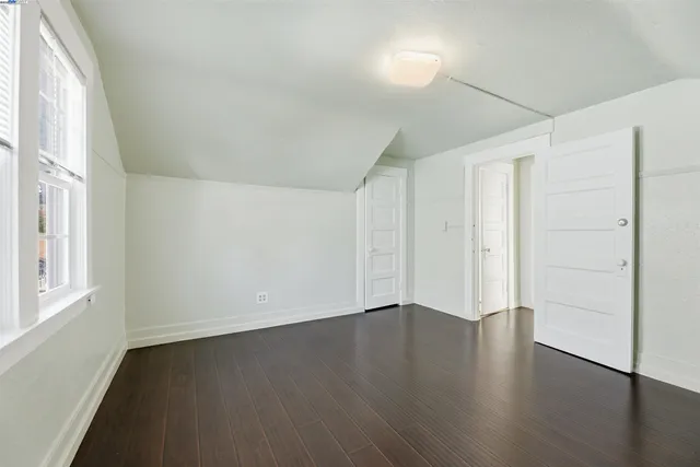 $699,000 | 3123 Beaumont Avenue, Oakland, CA 94602