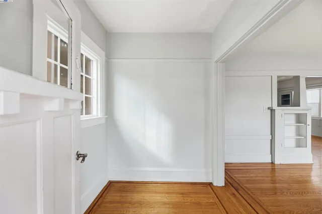 $699,000 | 3123 Beaumont Avenue, Oakland, CA 94602