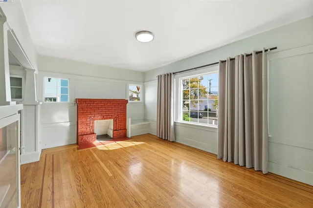 $699,000 | 3123 Beaumont Avenue, Oakland, CA 94602