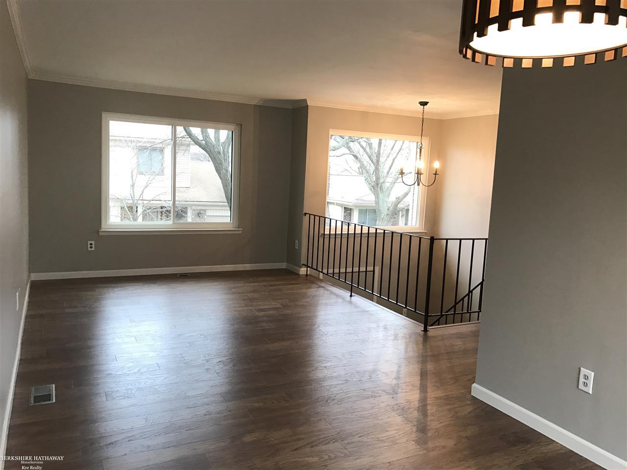 2856 Roundtree Drive Troy, MI 48083 - Photo 6 of 29