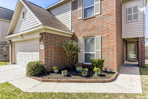 $325,000 | 16870 Blackberry Lily Lane, Conroe, TX 77385