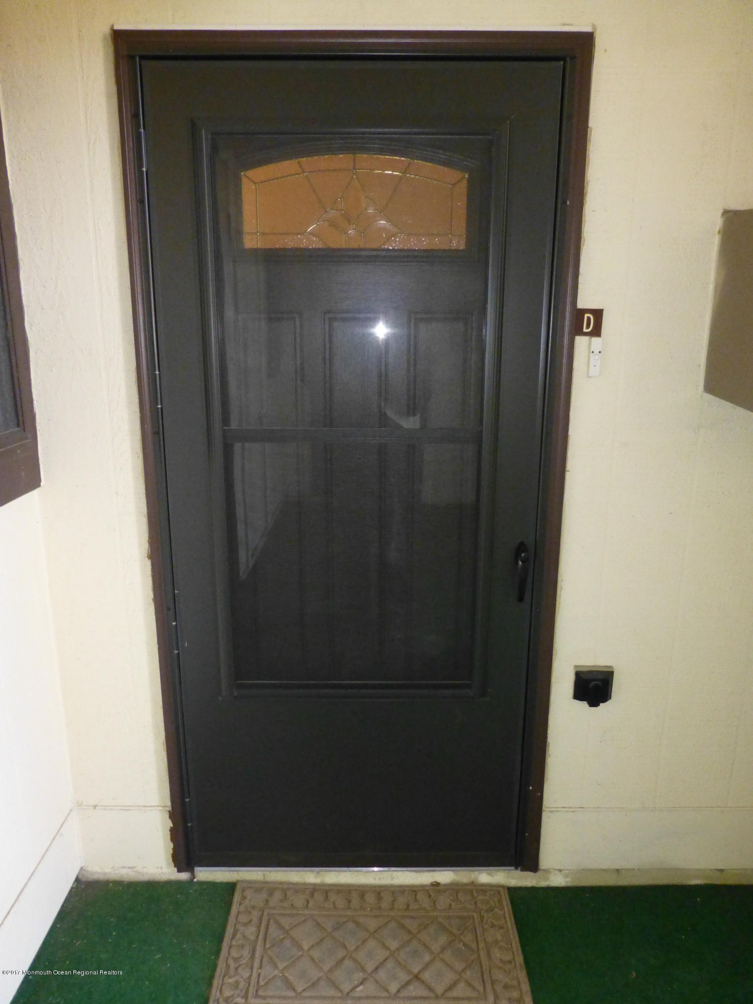 153 Cross Slope Court, Unit D Manalapan, NJ 07726 - Photo 9 of 14 P1000017