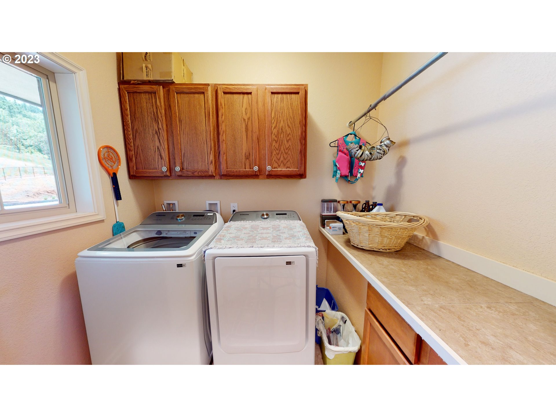 1624 Happy Valley Road Roseburg, OR 97471 - Photo 13 of 48 Gallery Image 13
