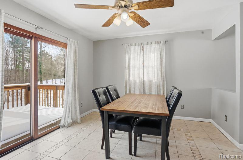 4531 Clifford Road Brighton, MI 48116 - Photo 8 of 26 Gallery Image 8