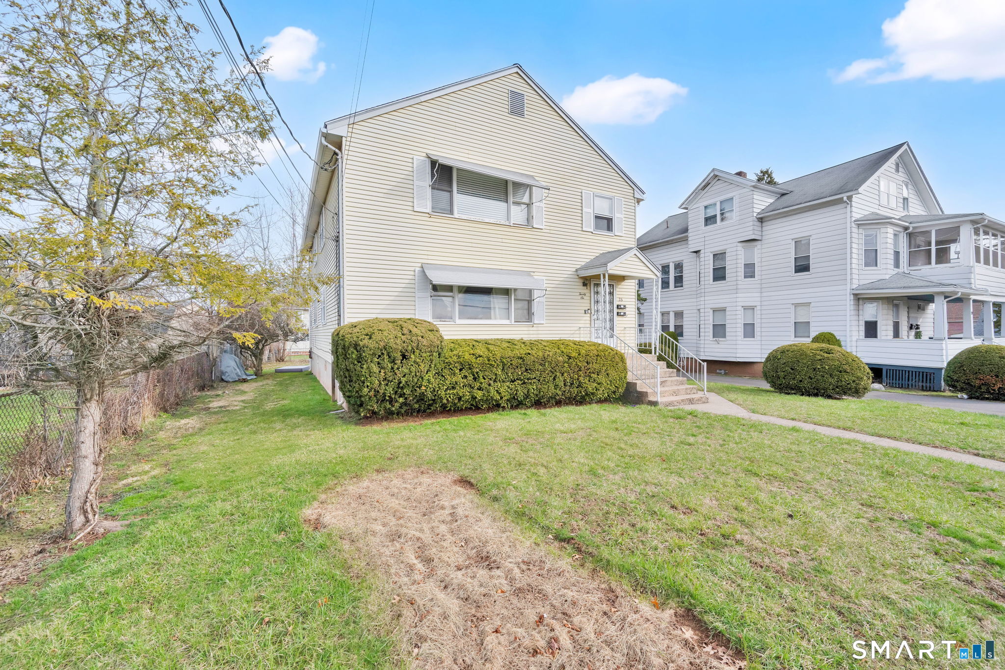 26 Upton Street New Britain, CT 06051 - Photo 2 of 21