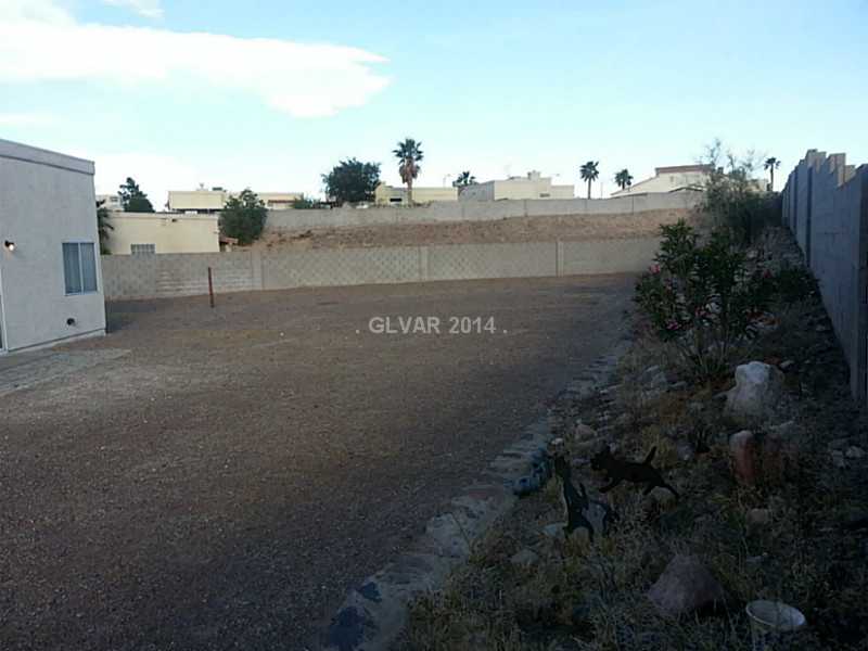 462 Leighann Road Henderson, NV 89015 - Photo 30 of 35 Yard/Garden.