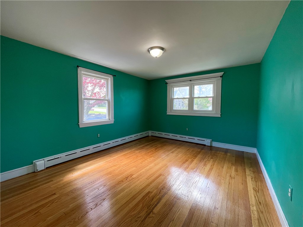 54 Durfee Road Tiverton, RI 02878 - Photo 12 of 25
