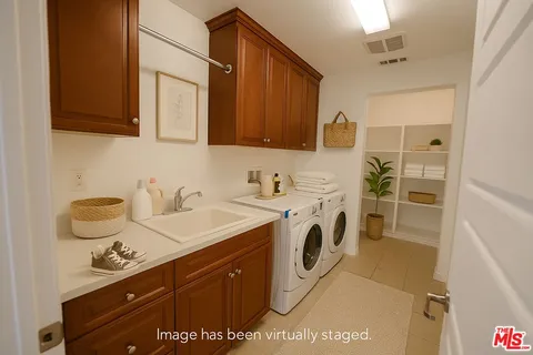 $1,040,000 | 13233 Stanton Drive, Rancho Cucamonga, CA 91739