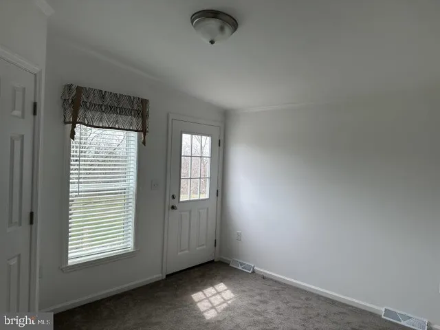 $325,000 | 65 Ash Road, Hamburg, PA 19526