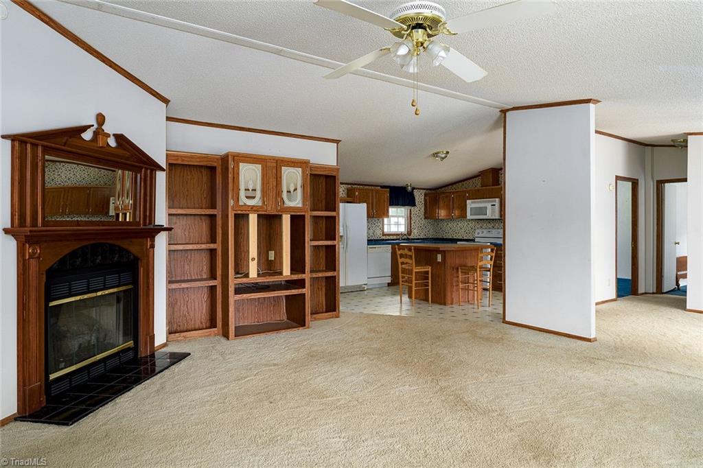 1733 Legans Road Yadkinville, NC 27055 - Photo 11 of 34