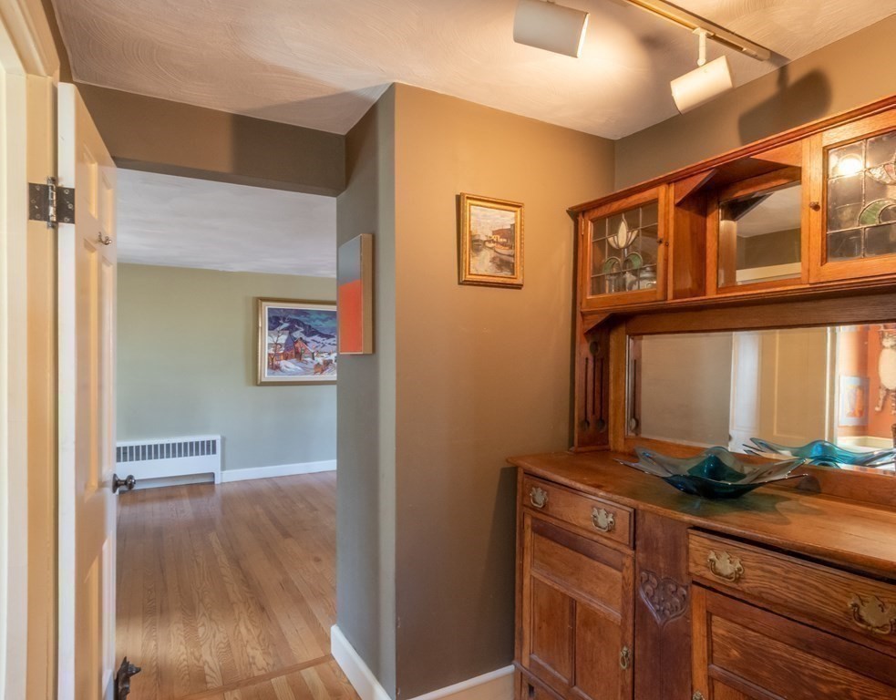 95 Wachusett Road Needham, MA 02492 - Photo 12 of 30