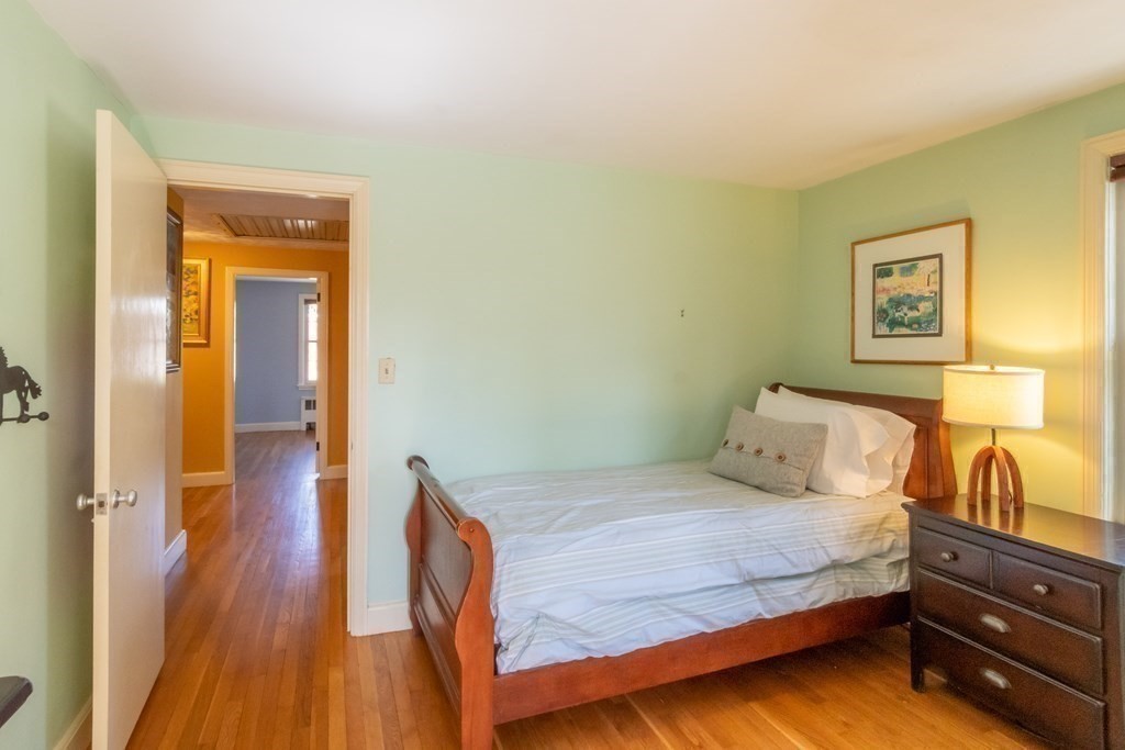 95 Wachusett Road Needham, MA 02492 - Photo 17 of 30