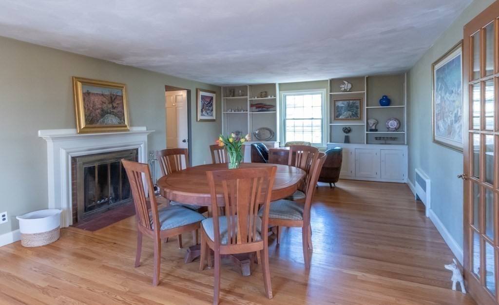 95 Wachusett Road Needham, MA 02492 - Photo 8 of 30