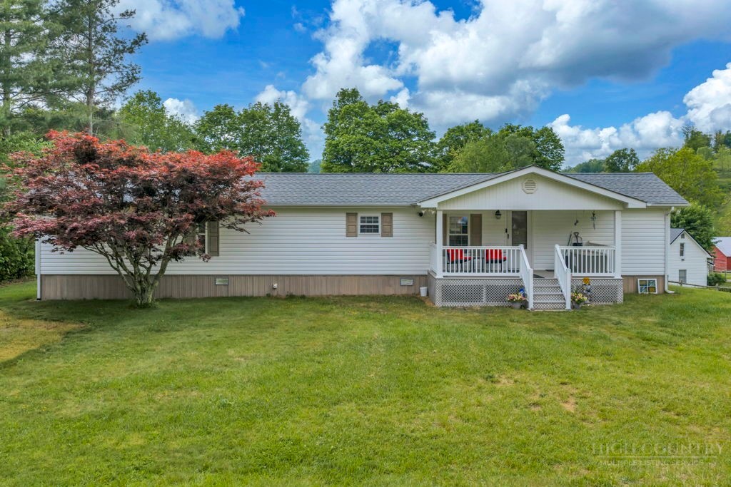 156 Slabtown Road Zionville, NC 28698 - Photo 4 of 23