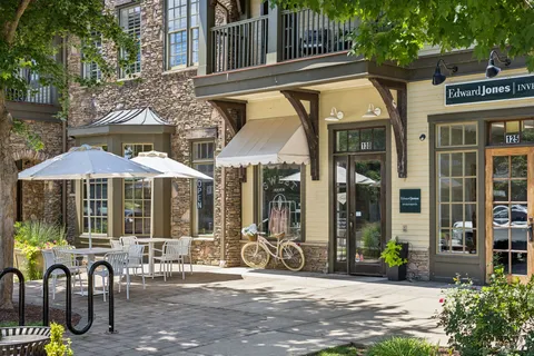 $795,000 | 1015 Westhaven Boulevard, Unit 210, Franklin, TN 37064