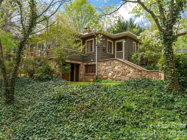 $750,000 | 686 New Haw Creek Road, Asheville, NC 28805