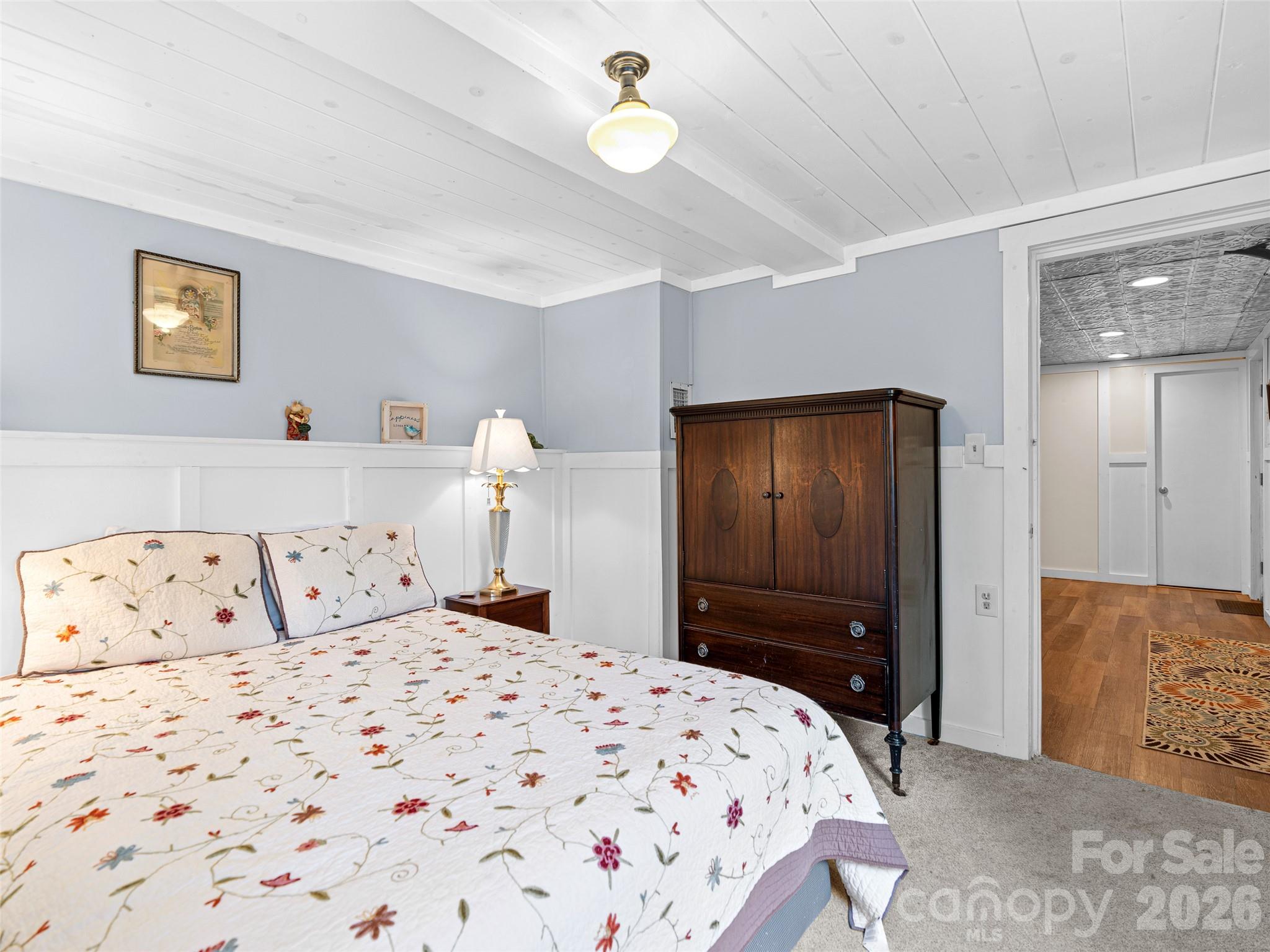 686 New Haw Creek Road Asheville, NC 28805 - Photo 32 of 47