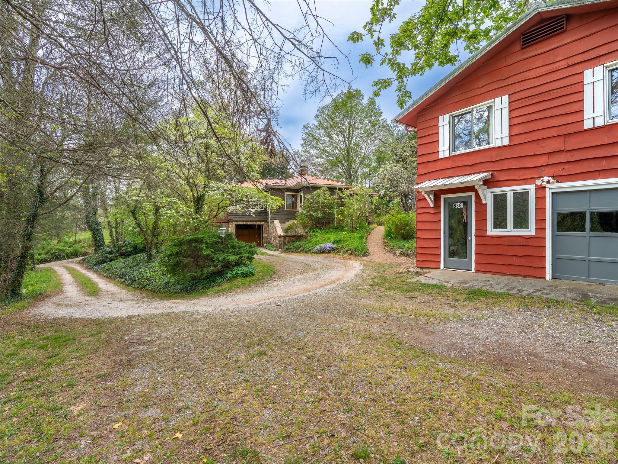 686 New Haw Creek Road Asheville, NC 28805 - Photo 46 of 47