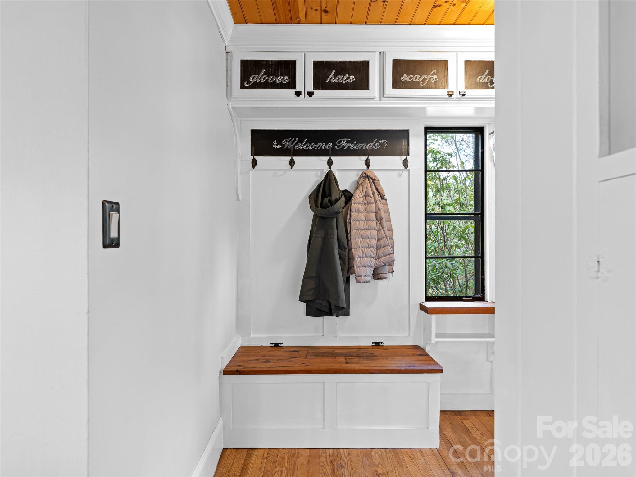 686 New Haw Creek Road Asheville, NC 28805 - Photo 5 of 47