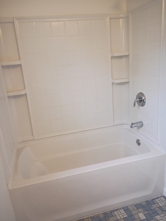 23 Bliss Street, Unit 2 Fall River, MA 02720 - Photo 18 of 27