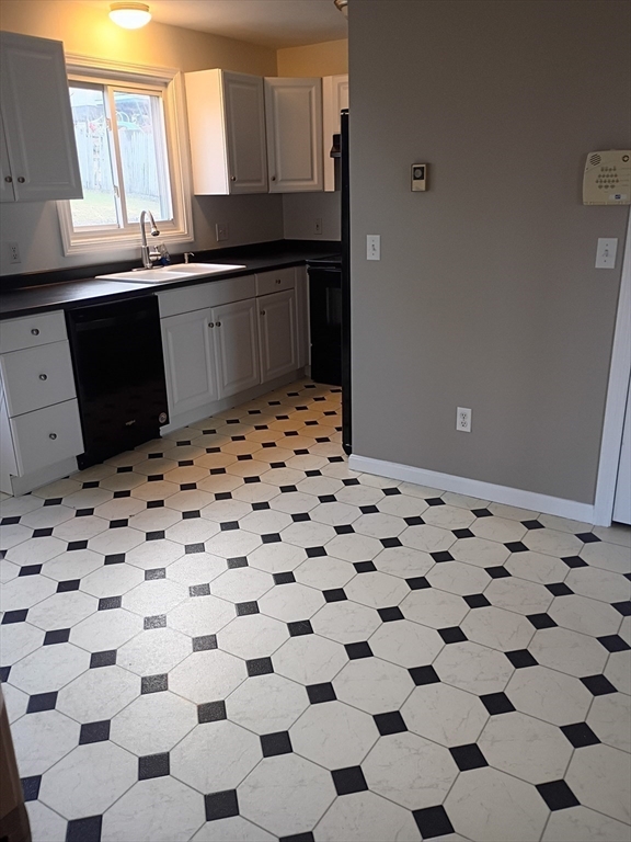 23 Bliss Street, Unit 2 Fall River, MA 02720 - Photo 5 of 27