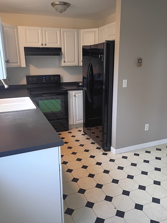 23 Bliss Street, Unit 2 Fall River, MA 02720 - Photo 6 of 27