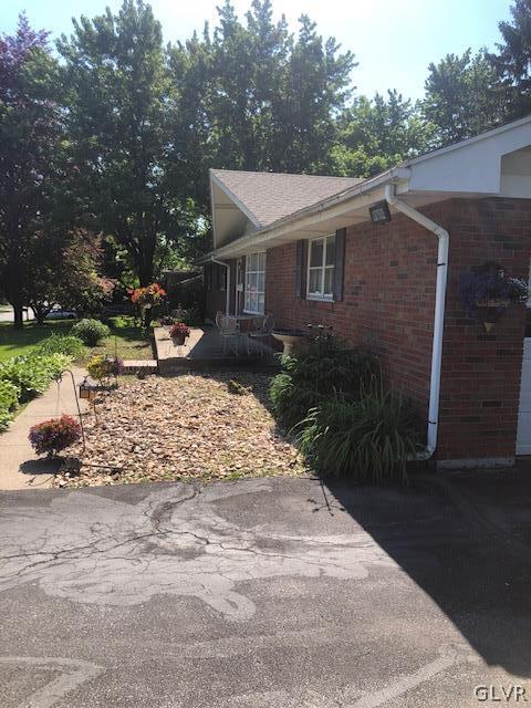 3752 Winchester Road Allentown, PA 18104 - Photo 2 of 17 Gallery Image 2