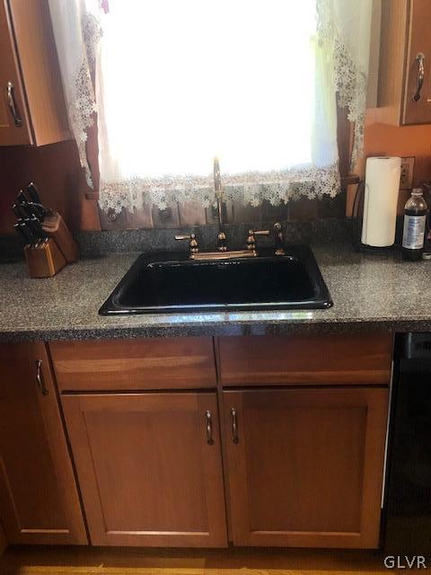 3752 Winchester Road Allentown, PA 18104 - Photo 7 of 17 Gallery Image 7