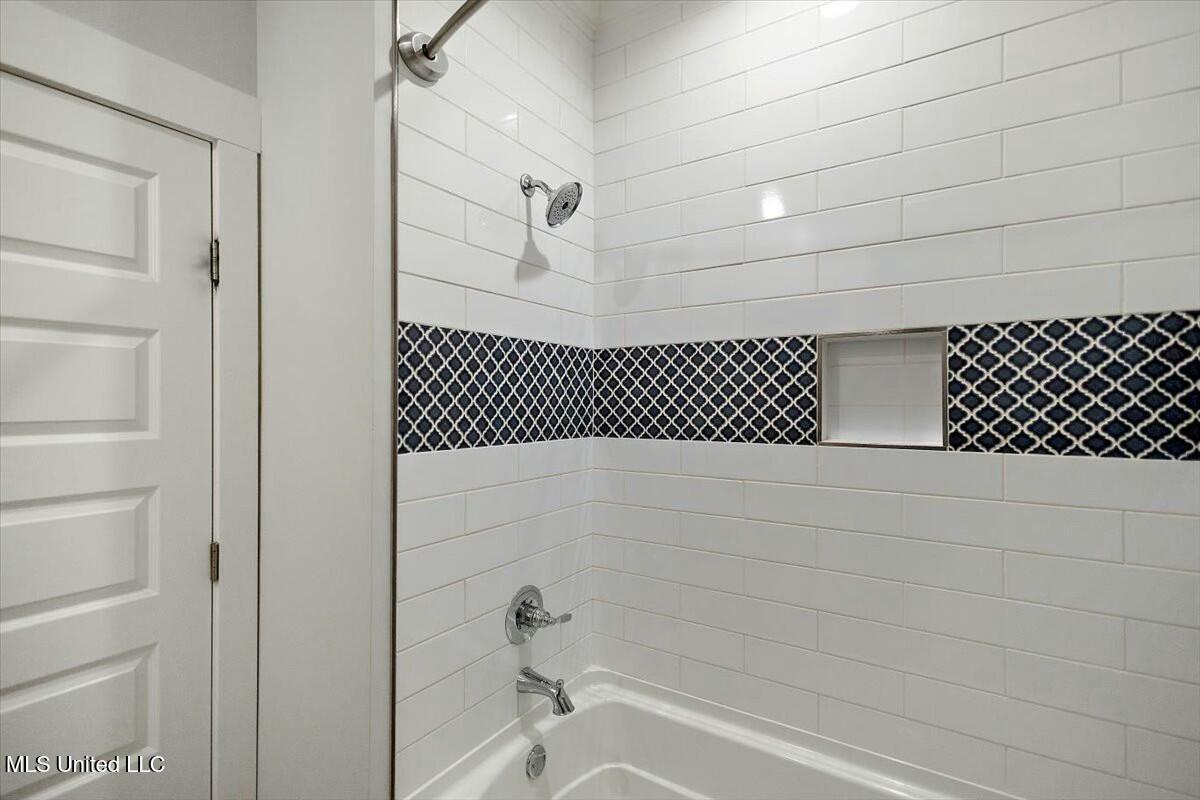 118 Willow Brook Road Brandon, MS 39047 - Photo 21 of 42 tempImage1q5qnC