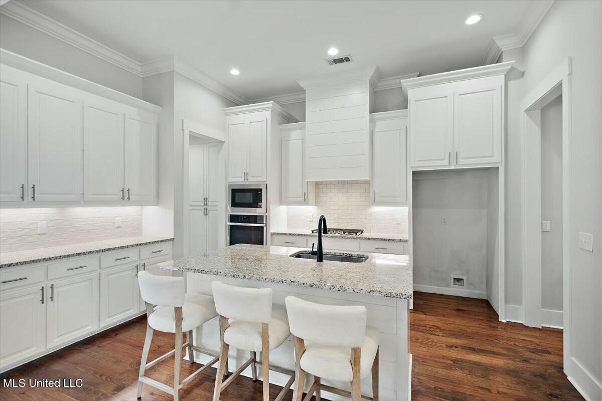 118 Willow Brook Road Brandon, MS 39047 - Photo 8 of 42 tempImage7b7xy9
