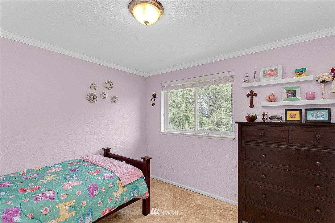 23101 Brier Road Brier, WA 98036 - Photo 17 of 24