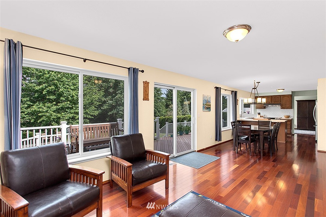 23101 Brier Road Brier, WA 98036 - Photo 6 of 24
