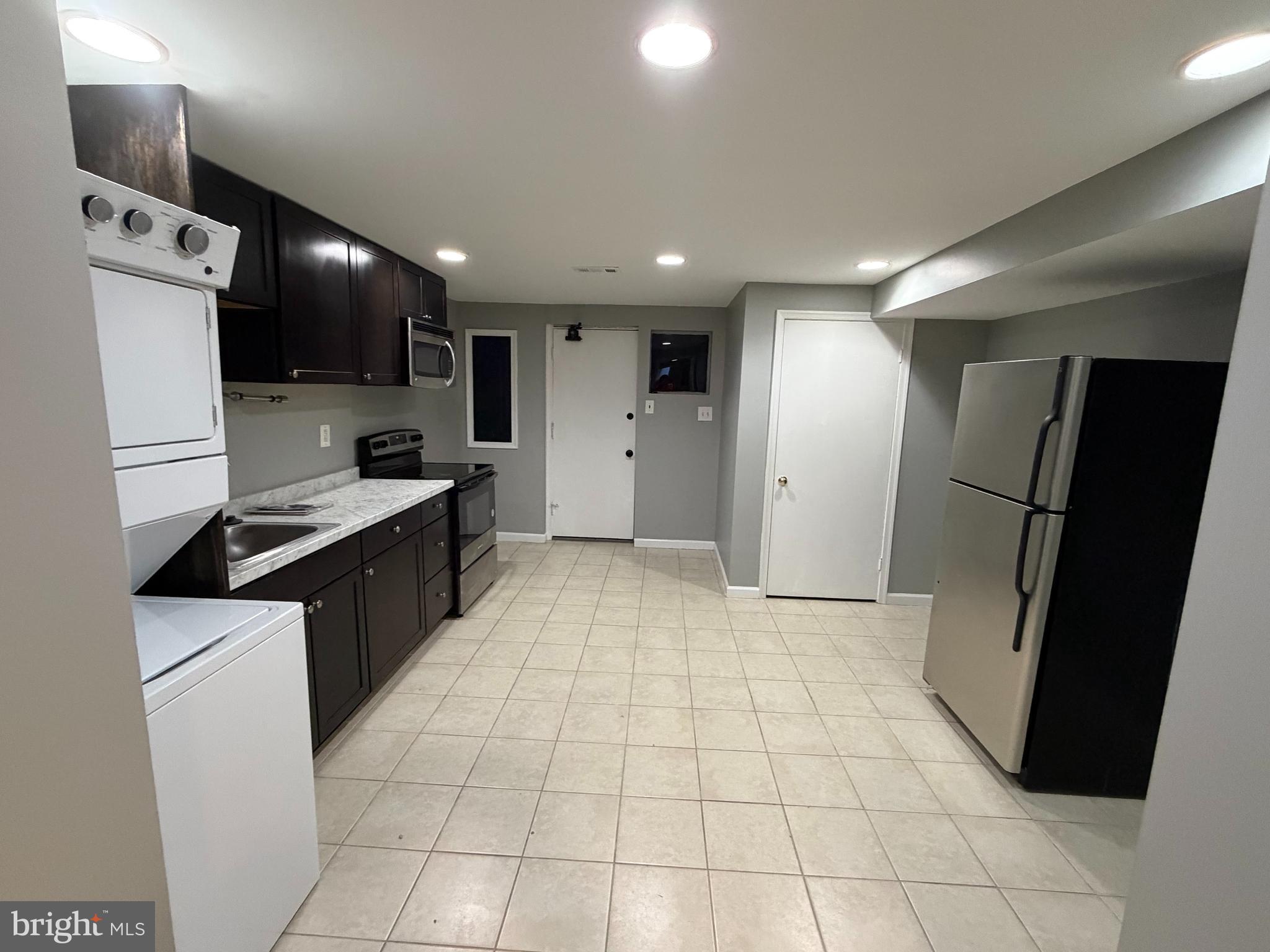 1805 Arcola Avenue, Unit A Silver Spring, MD 20902 - Photo 20 of 31 NEW PHOTO: Kitchen, Walk-in Closet, Emergency Exit