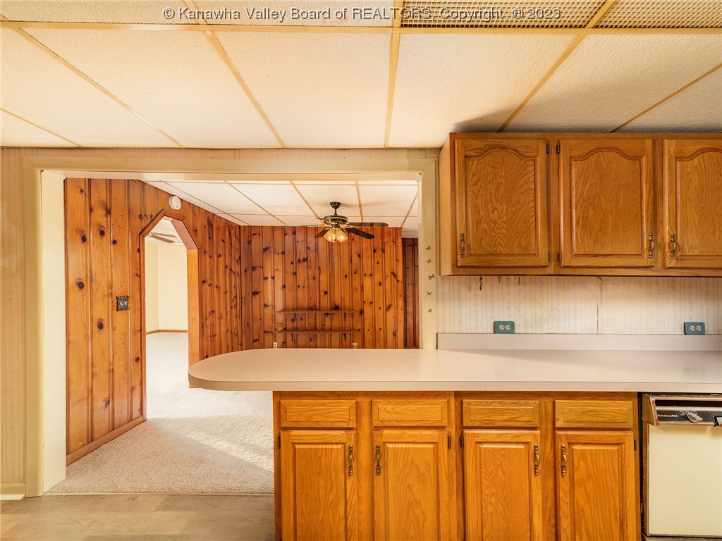 1977 Grapevine Road Charleston, WV 25320 - Photo 7 of 19 Gallery Image 7