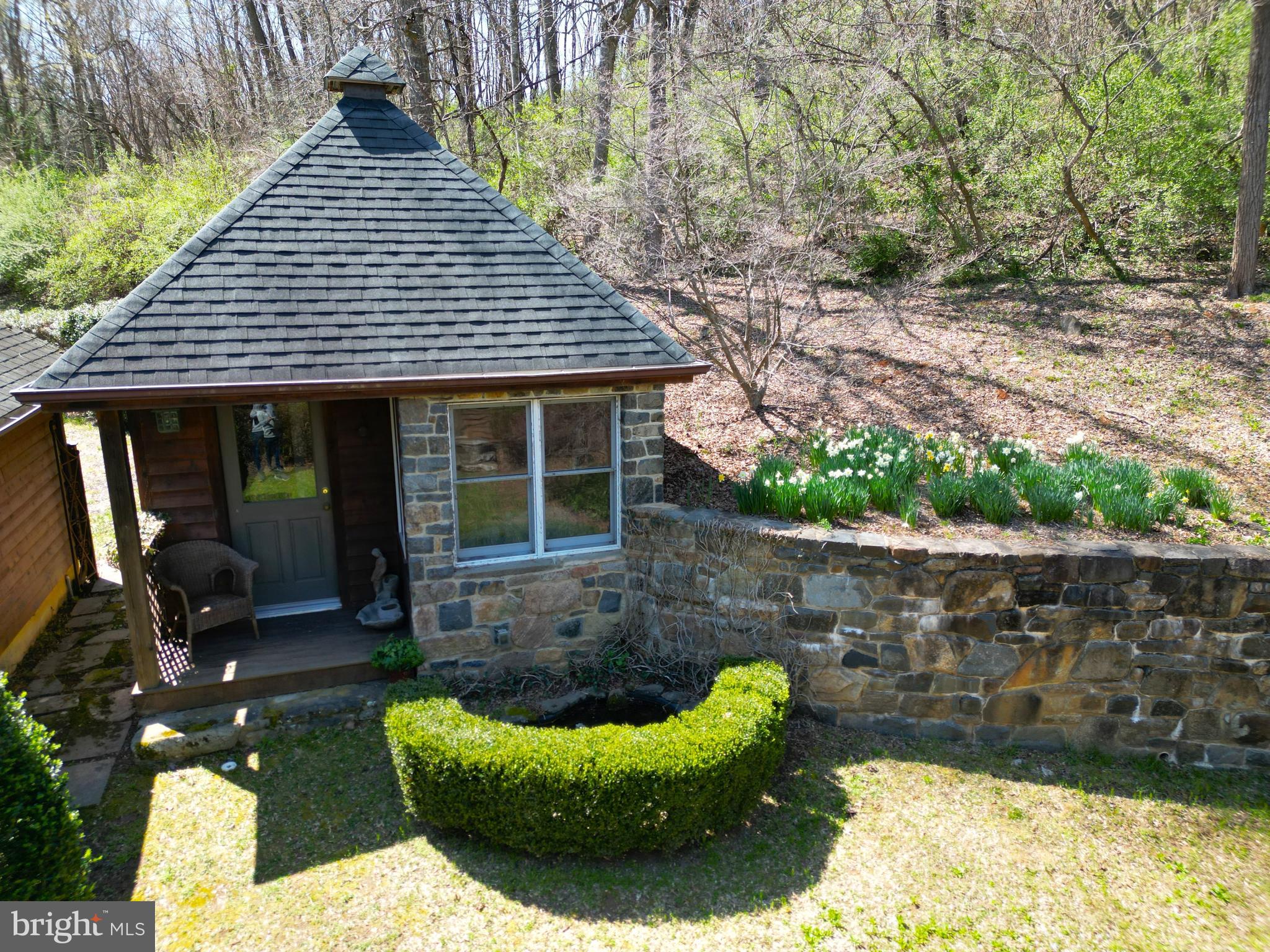 59 Hunters Road Woodville, VA 22749 - Photo 24 of 103 Spa building, with shower, jacuzzi tub and sauna