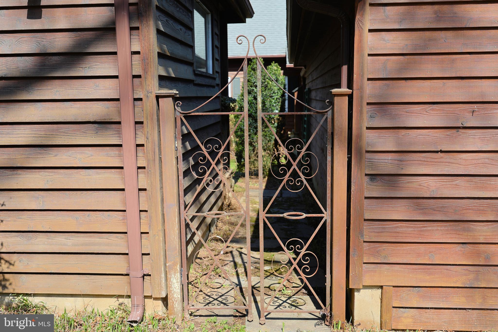 59 Hunters Road Woodville, VA 22749 - Photo 94 of 103 Side entrance to courtyard