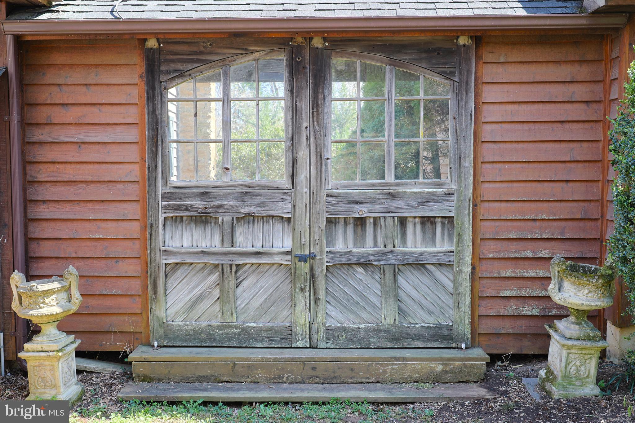 59 Hunters Road Woodville, VA 22749 - Photo 95 of 103 Entrance to the Breezeway from the courtyard/spa