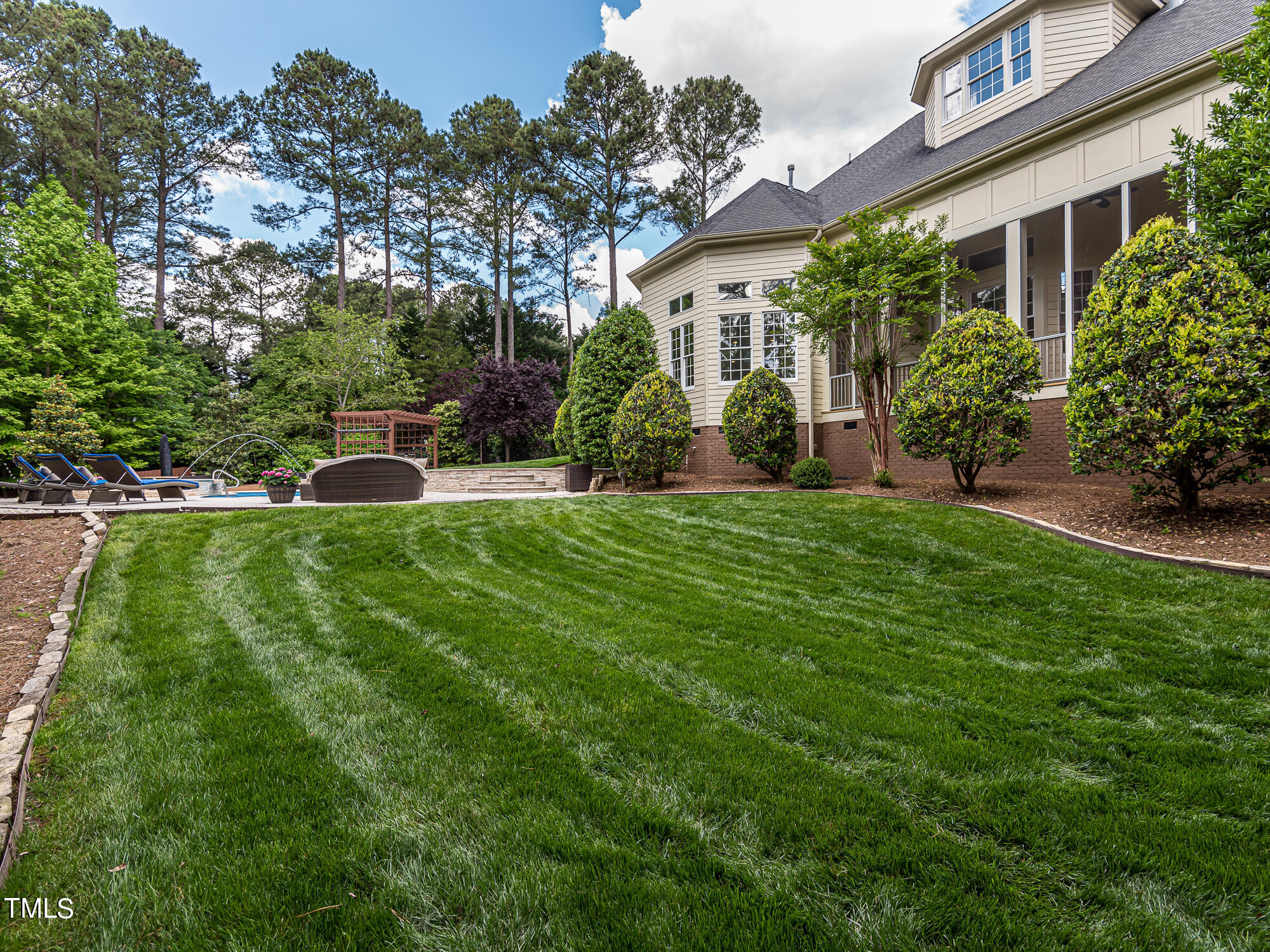 8905 Mildenhall Court Raleigh, NC 27615 - Photo 52 of 60 Real_Estate_Sophia_Griffies_8905_Mildenh