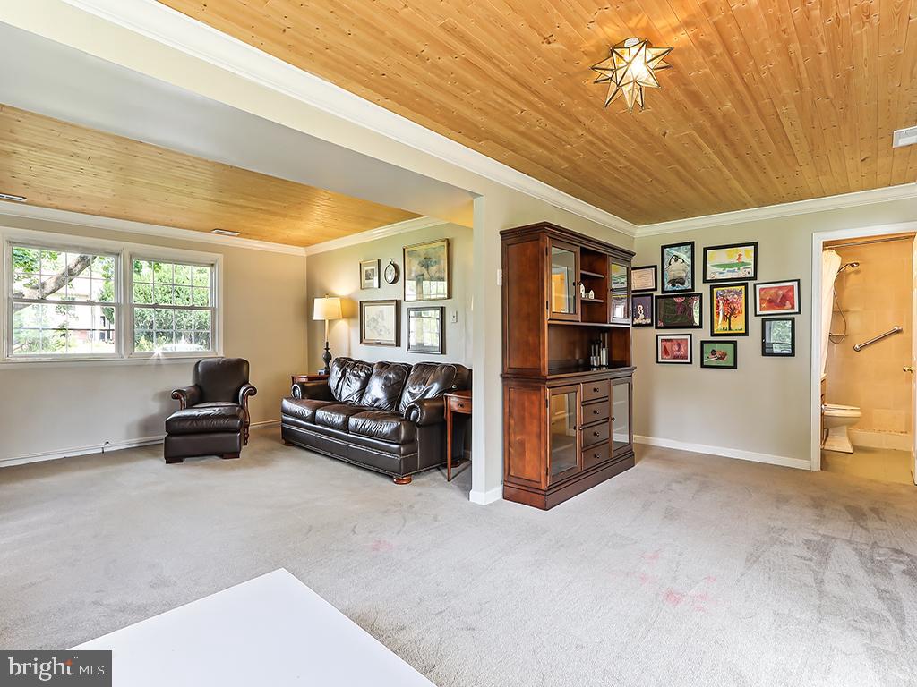 566 Delvale Road Yardley, PA 19067 - Photo 28 of 45