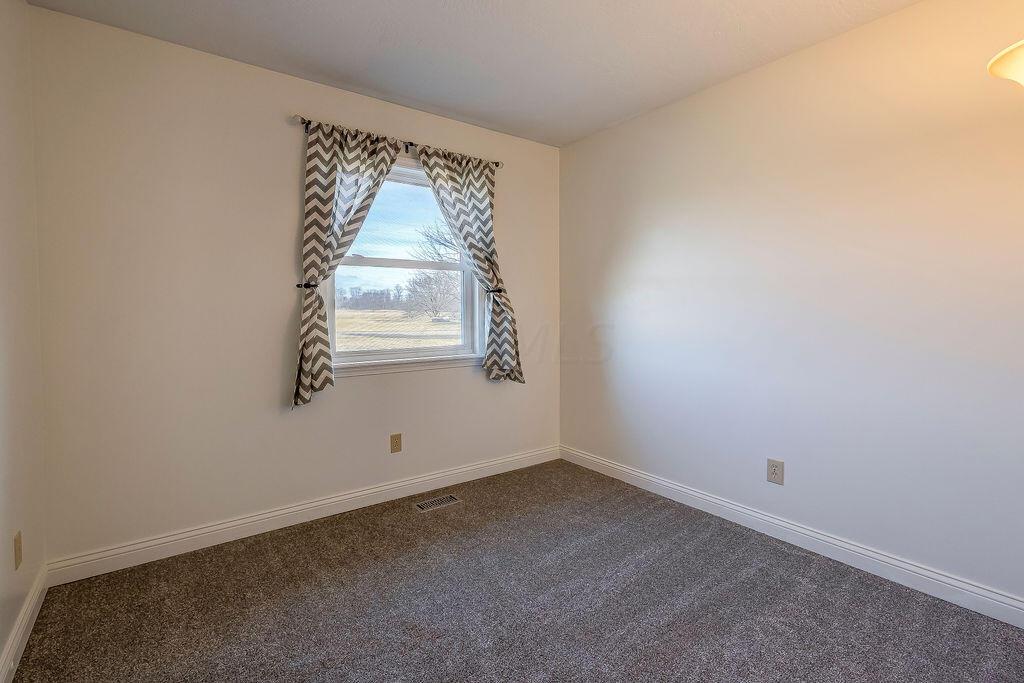 8750 Sycamore Road Centerburg, OH 43011 - Photo 12 of 42 1-12