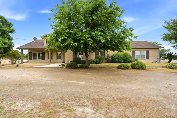 $490,000 | 25310 Ave 212, Lindsay, CA 93247