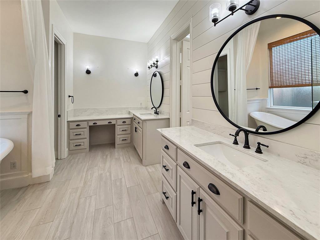 3779 Navarro Way Frisco, TX 75034 - Photo 10 of 17 a spacious bathroom with a sink double vanity and a mirror