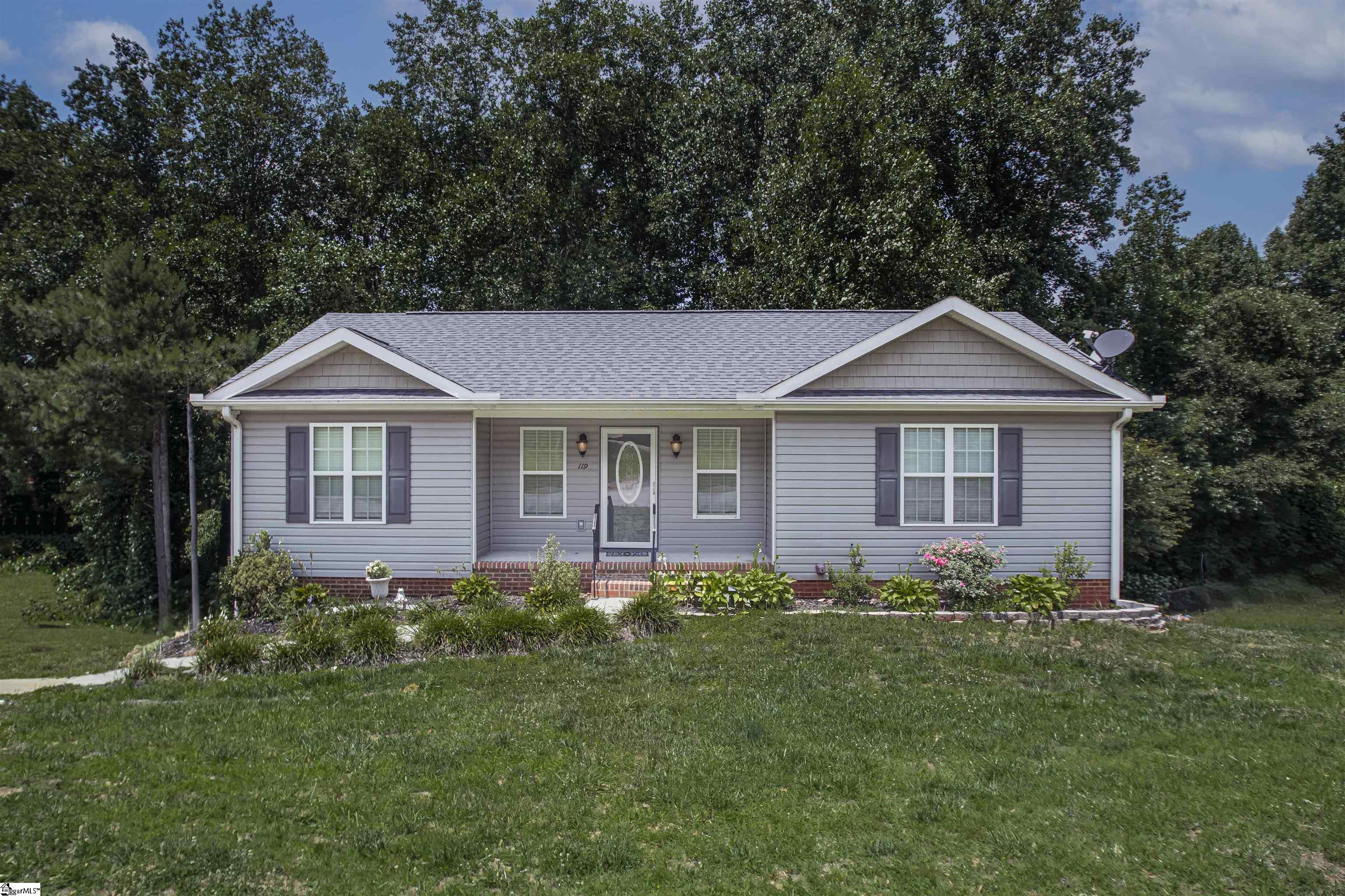 119 Nicholas Court Easley, SC 29640 - Photo 1 of 26