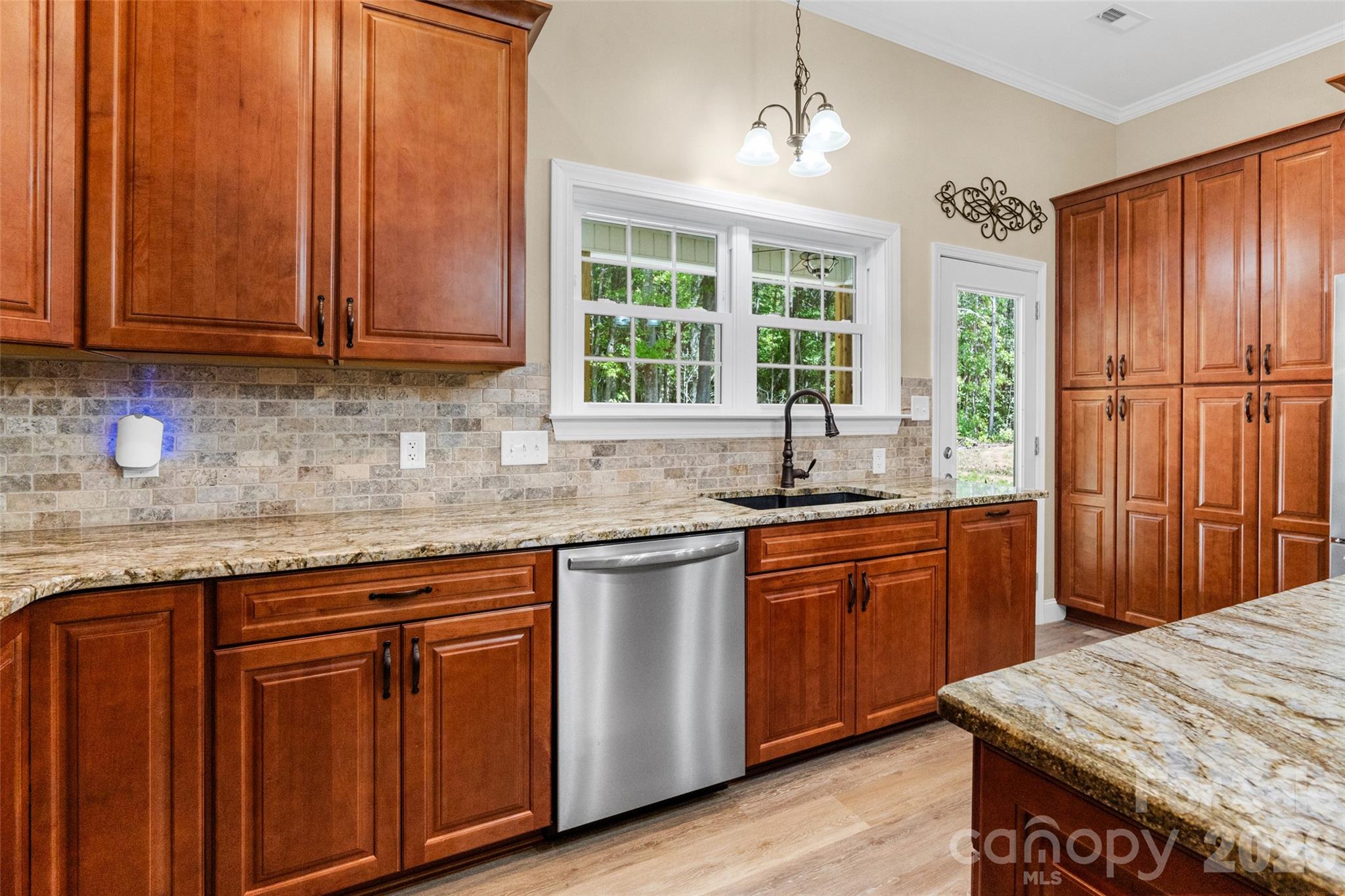 374 Giles Road McConnells, SC 29726 - Photo 11 of 33 Gallery Image 11