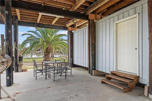 $399,999 | 7309 Breakwater Drive, Chauvin, LA 70344