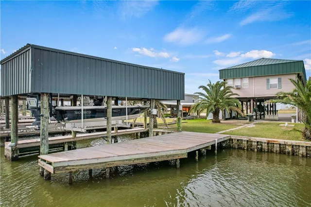 $399,999 | 7309 Breakwater Drive, Chauvin, LA 70344