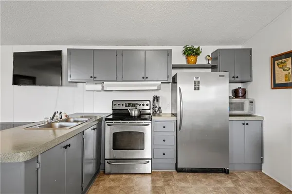 $399,999 | 7309 Breakwater Drive, Chauvin, LA 70344